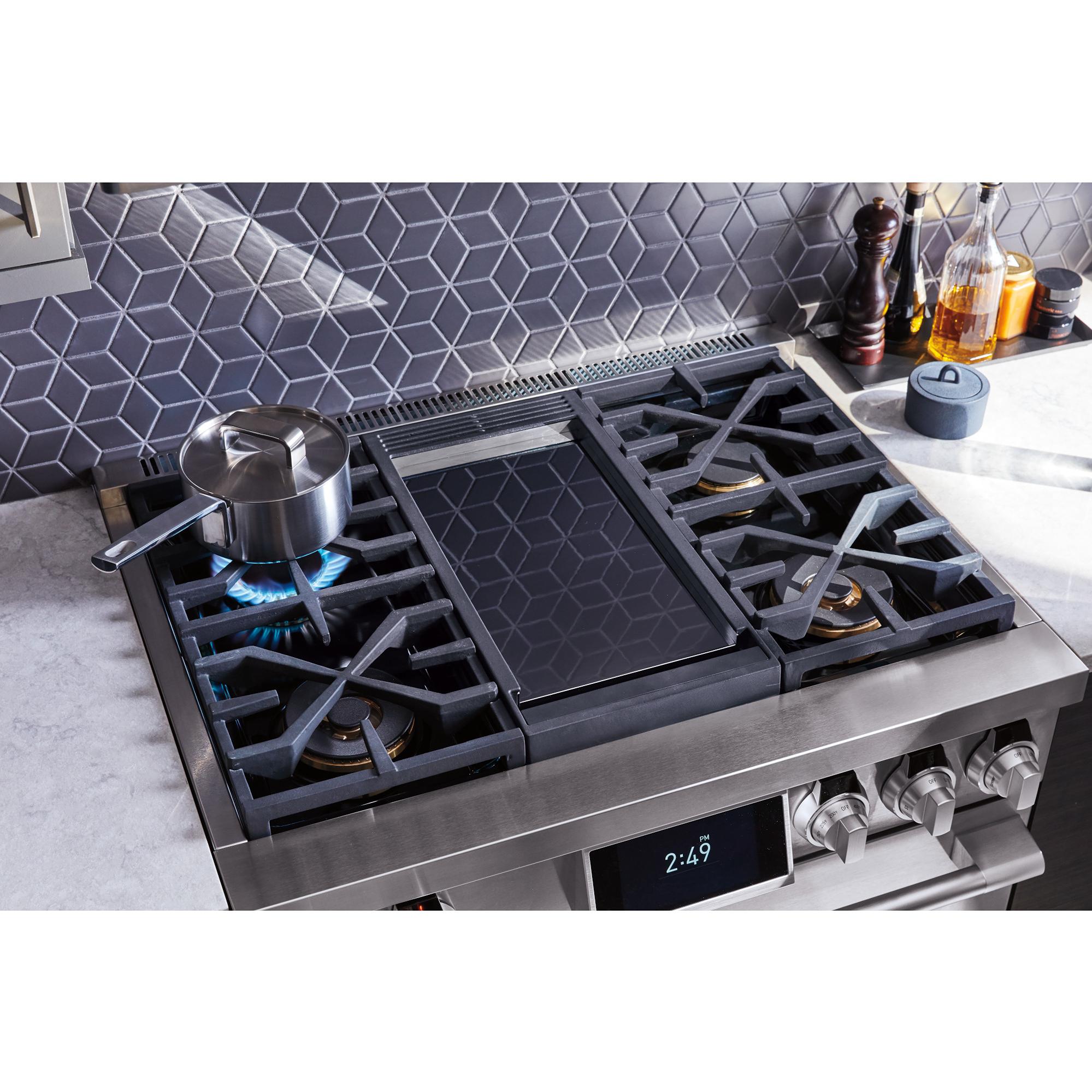 Signature Kitchen Suite 36-inch Freestanding Dual-Fuel Range with Steam-Assist Oven SKSDR360GS IMAGE 12