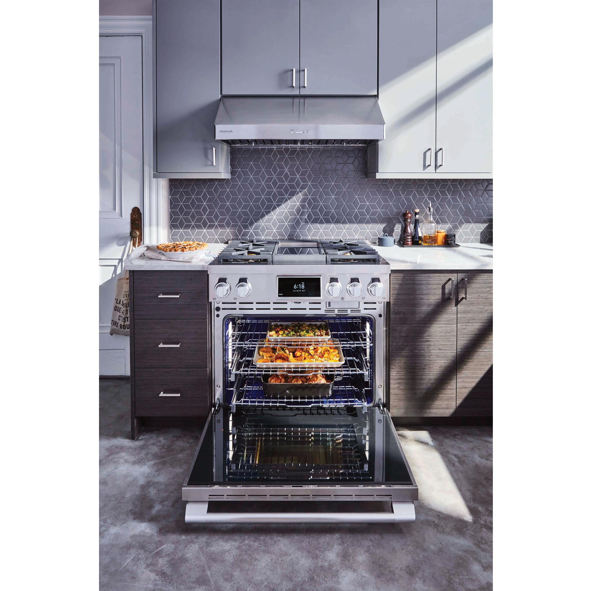 Signature Kitchen Suite 36-inch Freestanding Dual-Fuel Range with Steam-Assist Oven SKSDR360GS IMAGE 17