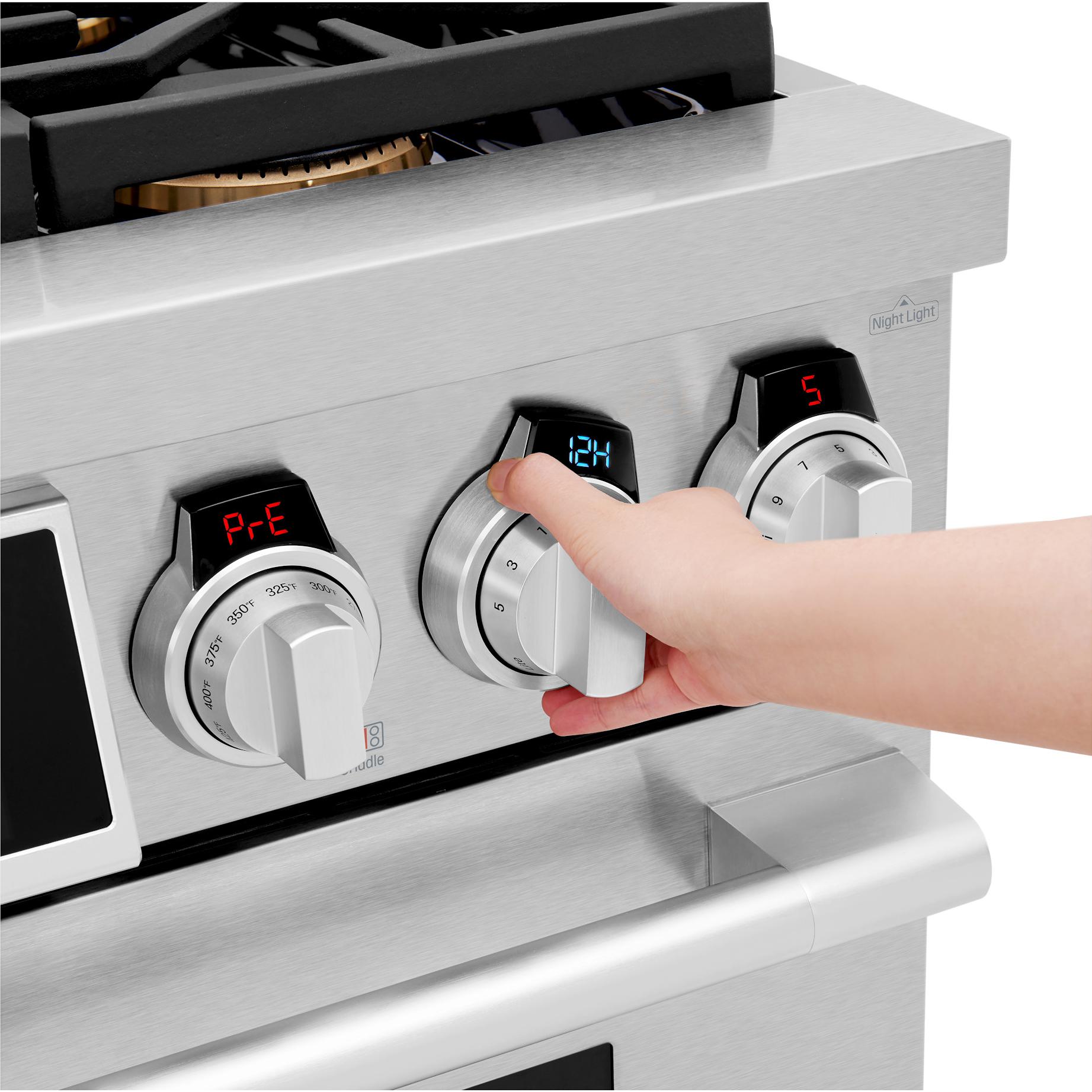 Signature Kitchen Suite 36-inch Freestanding Dual-Fuel Range with Steam-Assist Oven SKSDR360GS IMAGE 8