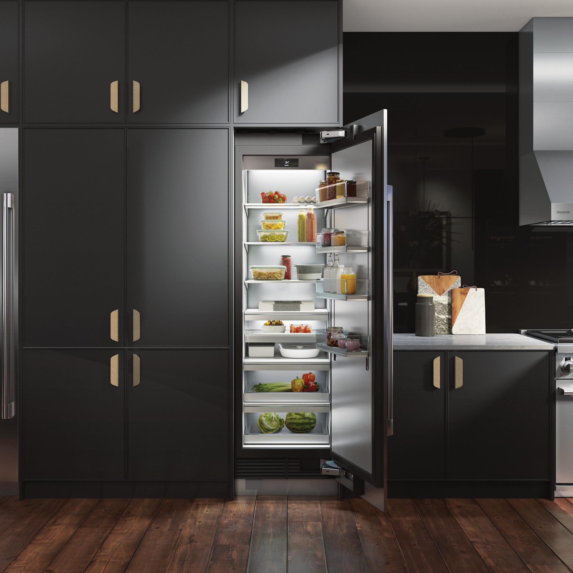 Signature Kitchen Suite 13.9 cu.ft. Upright Freezer with SmartThinQ™ Control SKSCF2401P IMAGE 7