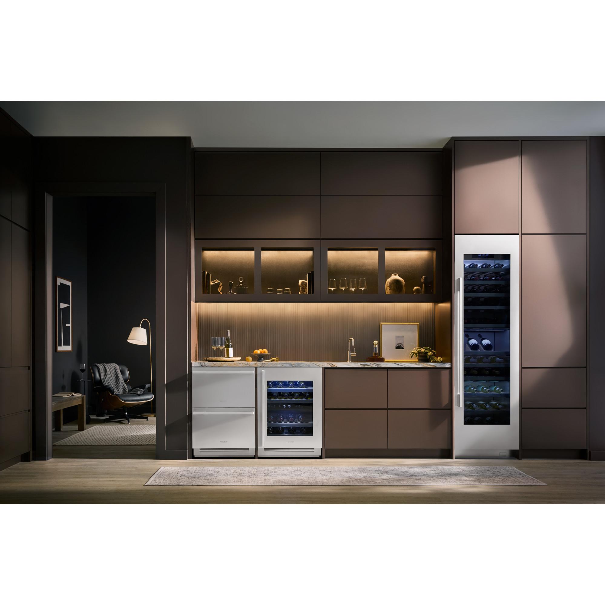 Signature Kitchen Suite 113-Bottle Wine Cooler with Wi-Fi Connectivity SKSCW241RP IMAGE 13