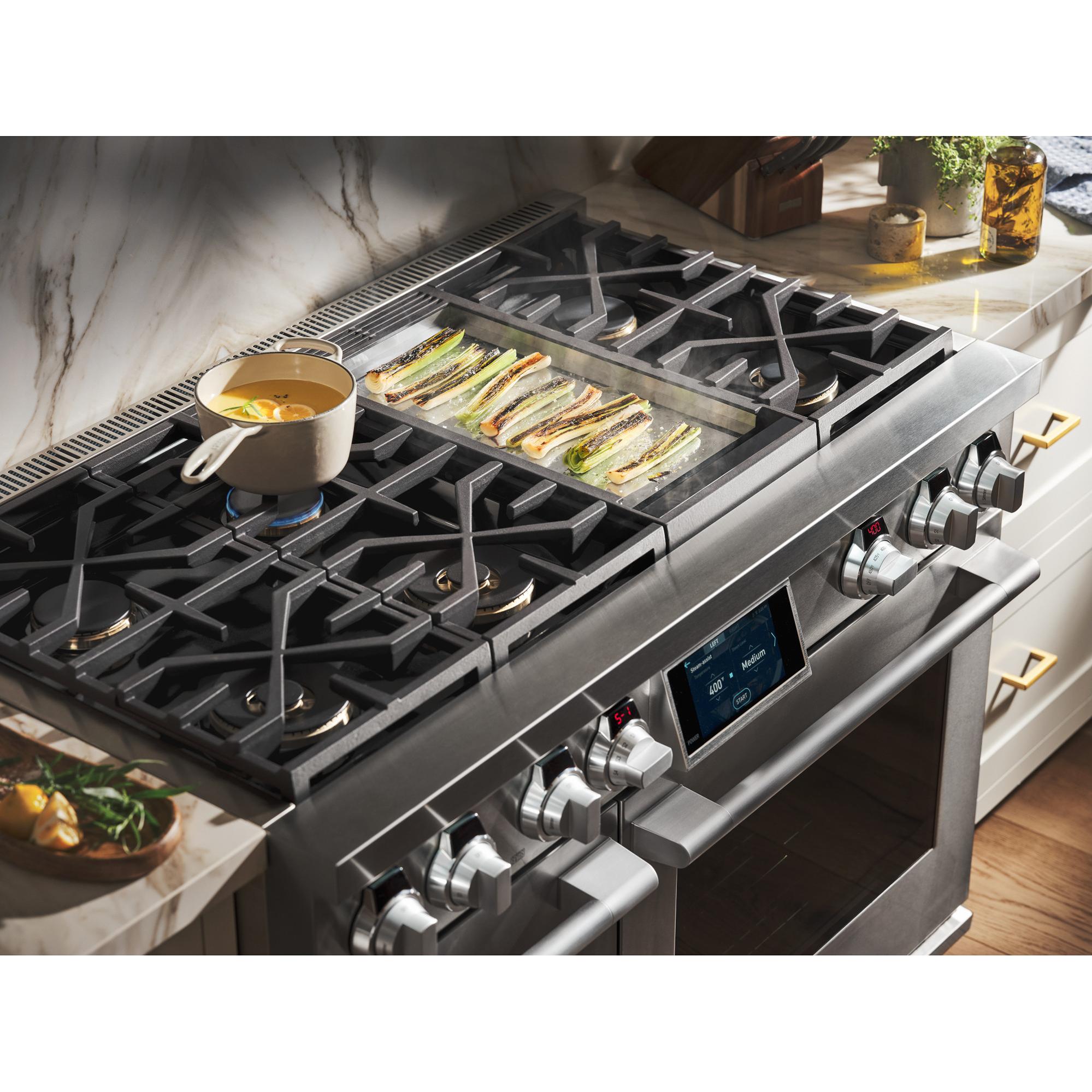 Signature Kitchen Suite 48-inch Freestanding Dual-Fuel Range with Wi-Fi Connectivity SKSDR480GS IMAGE 16