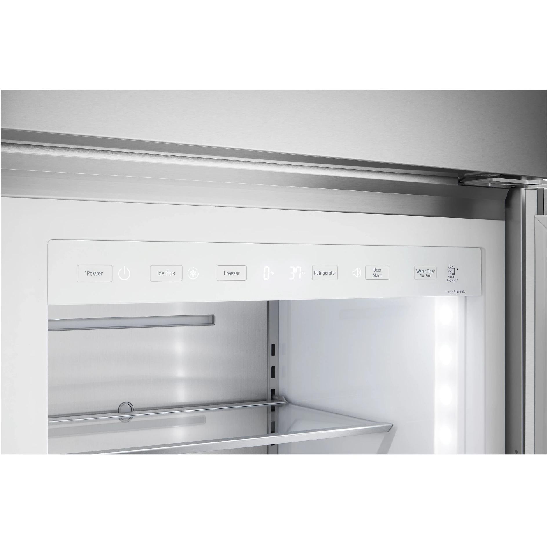 Signature Kitchen Suite 42-inch, 25.6 cu. ft. Built-in Side-by-Side Refrigerator with SpacePlus™ Ice System SKSSB4202S IMAGE 7
