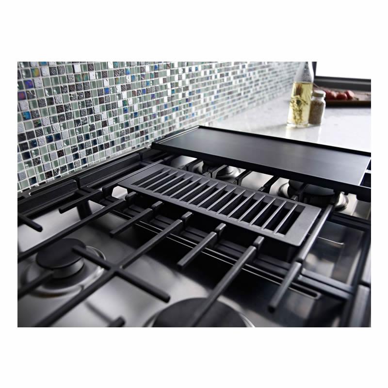  KitchenAid 30-inch Slide-In Dual-Fuel Range KSDG950ESS IMAGE 2