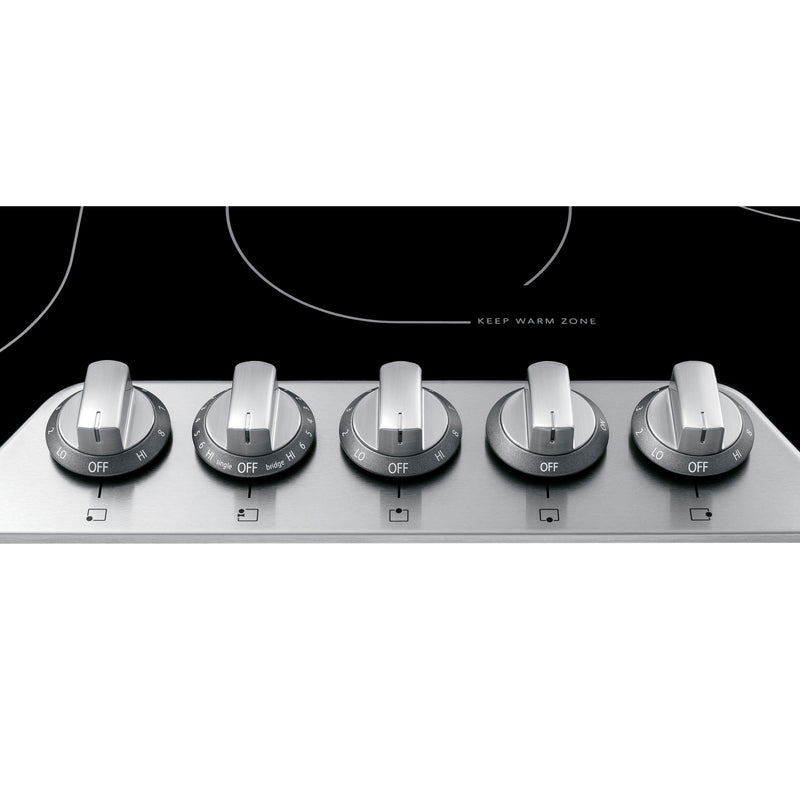  Frigidaire Professional 30-inch Built-In Electric Cooktop FPEC3077RF IMAGE 4