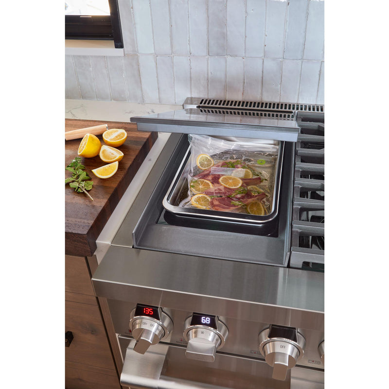  Signature Kitchen Suite 48-inch Freestanding Dual-Fuel Range with Sous Vide SKSDR480SIS IMAGE 15
