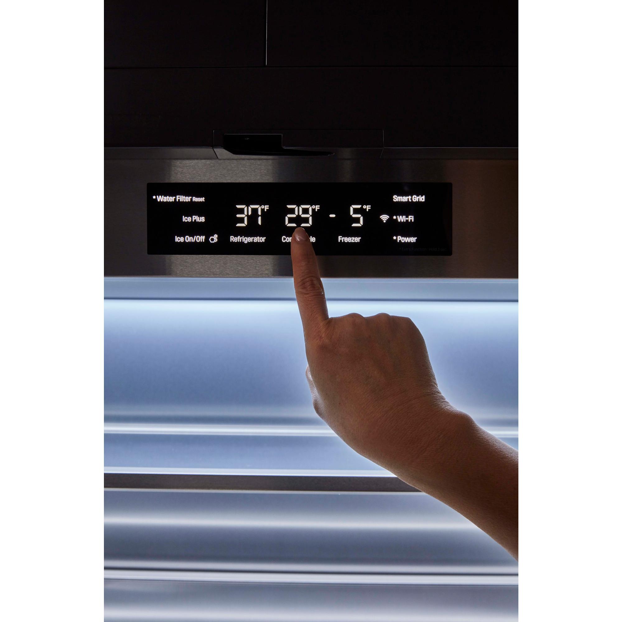  Signature Kitchen Suite 36-inch, 19.3 cu.ft. Built-in French 4-Door Refrigerator with Internal Water Dispenser SKSFD3604P IMAGE 2