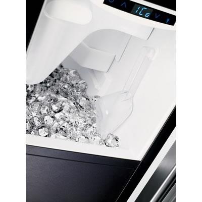  Electrolux Ice Machines Built-In EI15IM55GS IMAGE 3