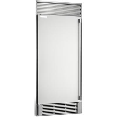 Electrolux Icon 16.8 cu. ft. Upright Freezer with Digital Temperature Display E32AF75FPS IMAGE 1