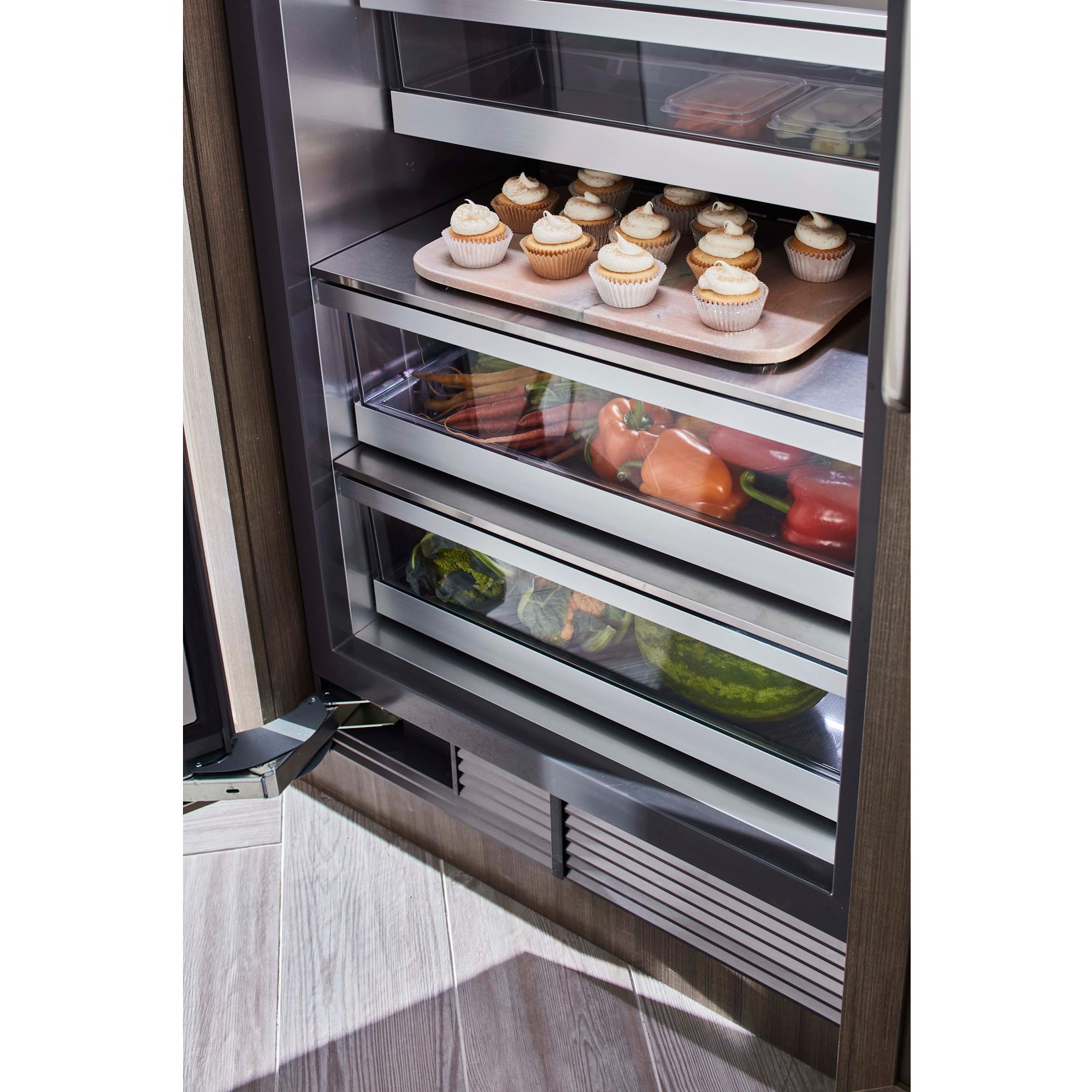  Signature Kitchen Suite 30-inch, 18 cu.ft. Built-in All-Refrigerator with Wi-Fi Connectivity SKSCR3001P IMAGE 12