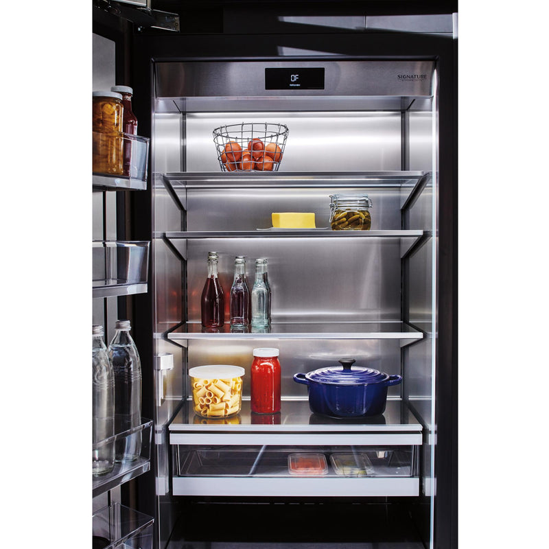  Signature Kitchen Suite 30-inch, 18 cu.ft. Built-in All-Refrigerator with Wi-Fi Connectivity SKSCR3001P IMAGE 9