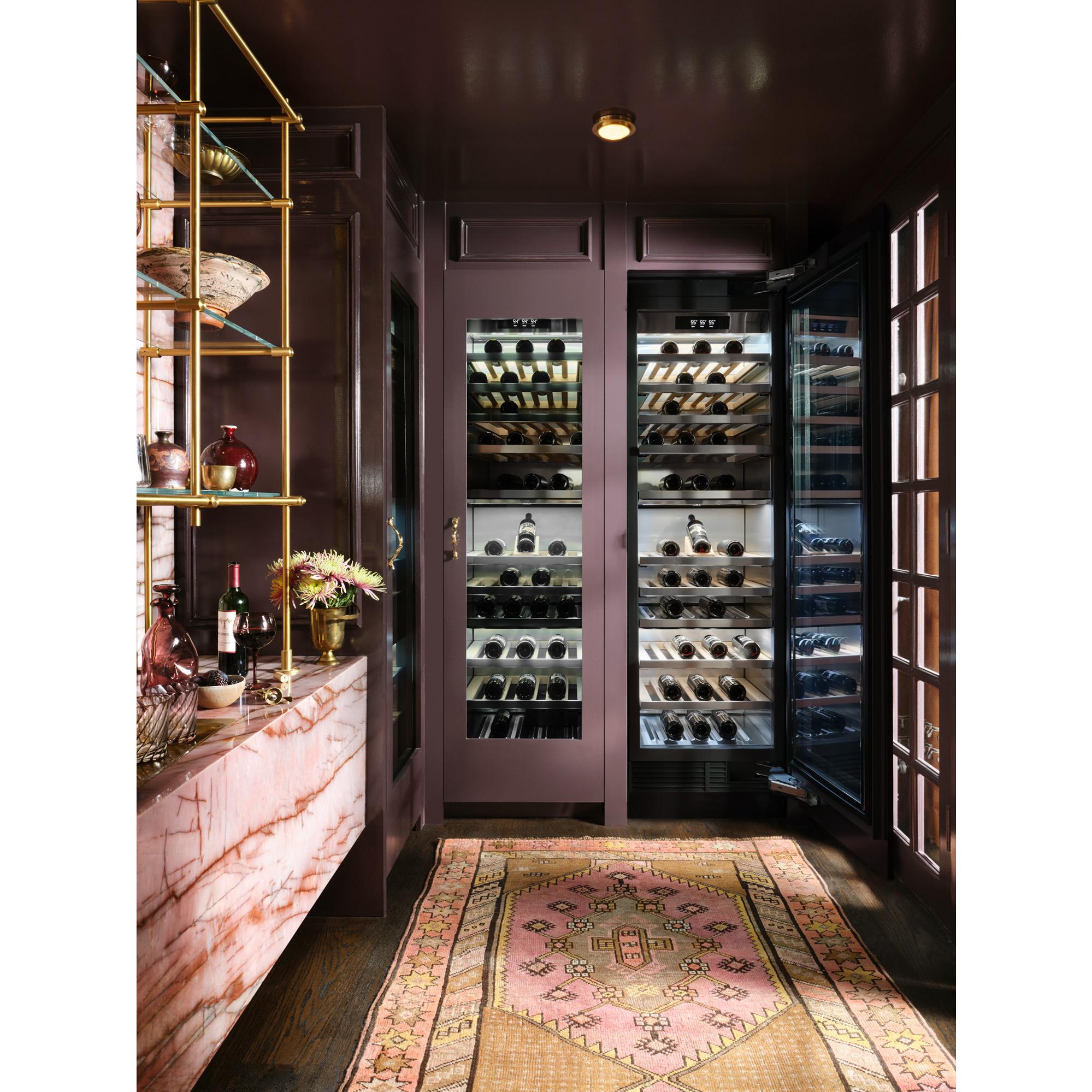  Signature Kitchen Suite 113-Bottle Wine Cooler with Wi-Fi Connectivity SKSCW241RP IMAGE 10