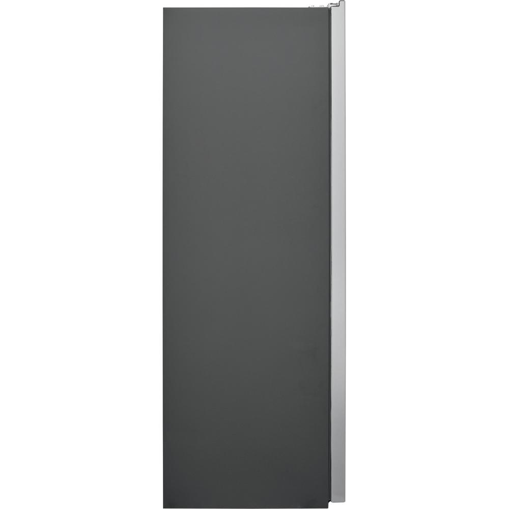  Frigidaire Professional 18.6 cu.ft. Upright Freezer with Interior Ice Maker FPFU19F8WF IMAGE 4