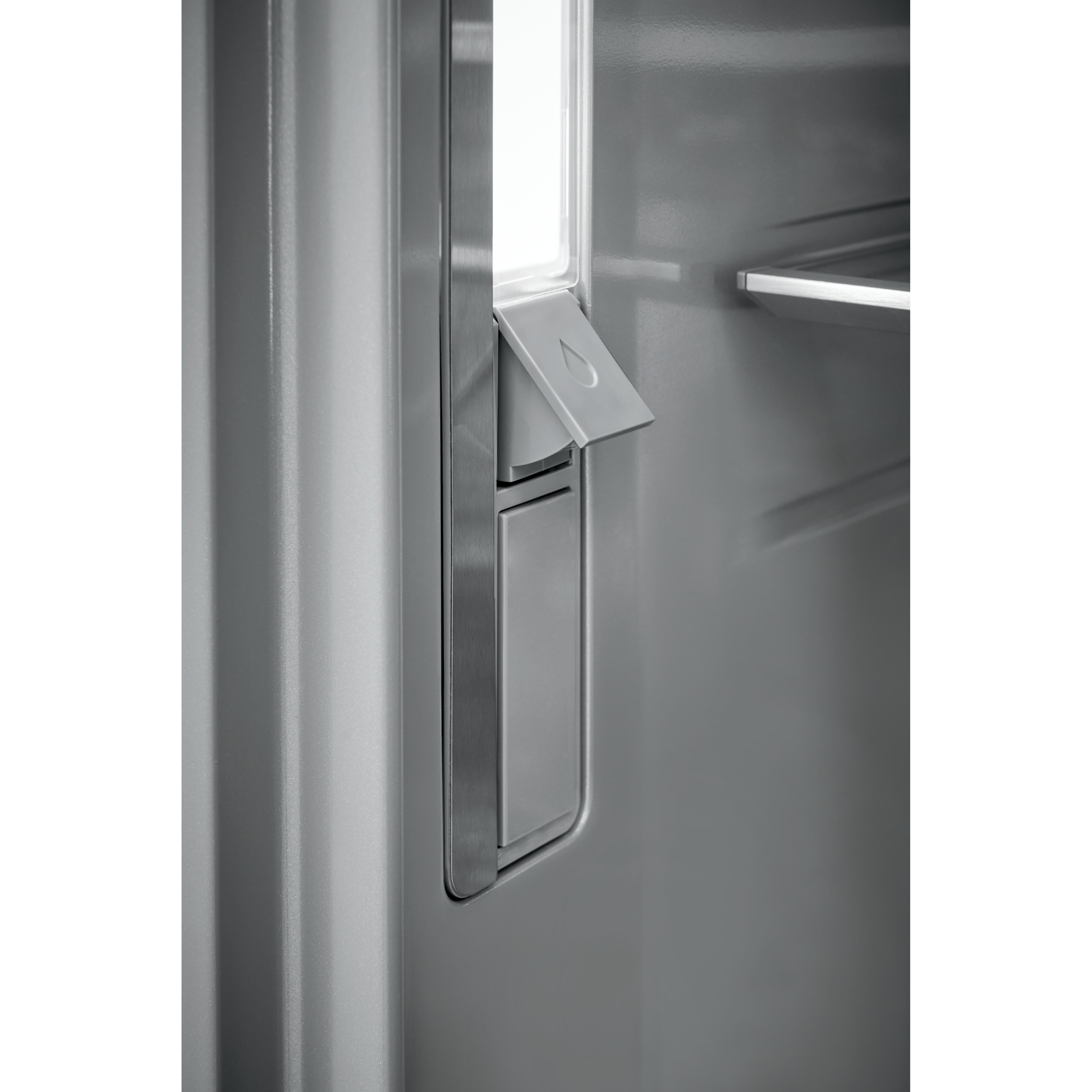  Electrolux 33-inch, 19 cu. ft. All Refrigerator with LuxCool system EI33AR80WS IMAGE 11