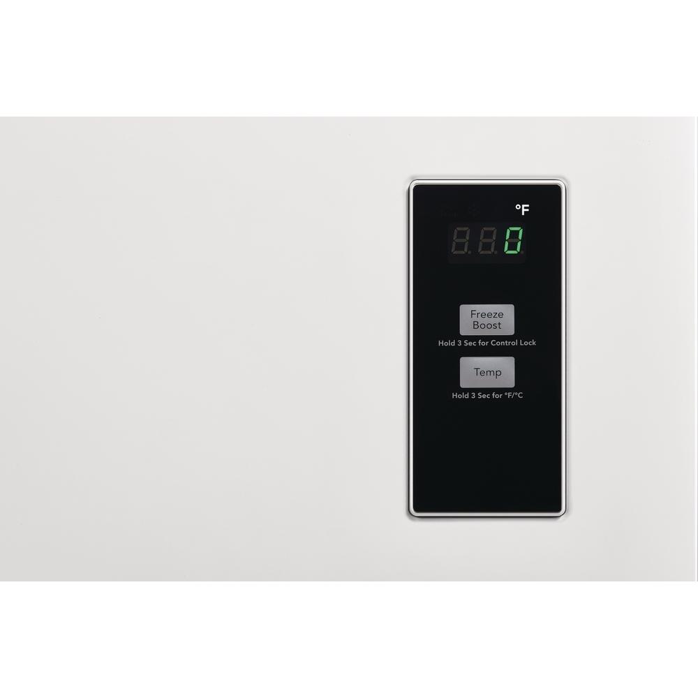  Frigidaire 19.8 cu.ft. Chest Freezer FFCL2042AW IMAGE 5