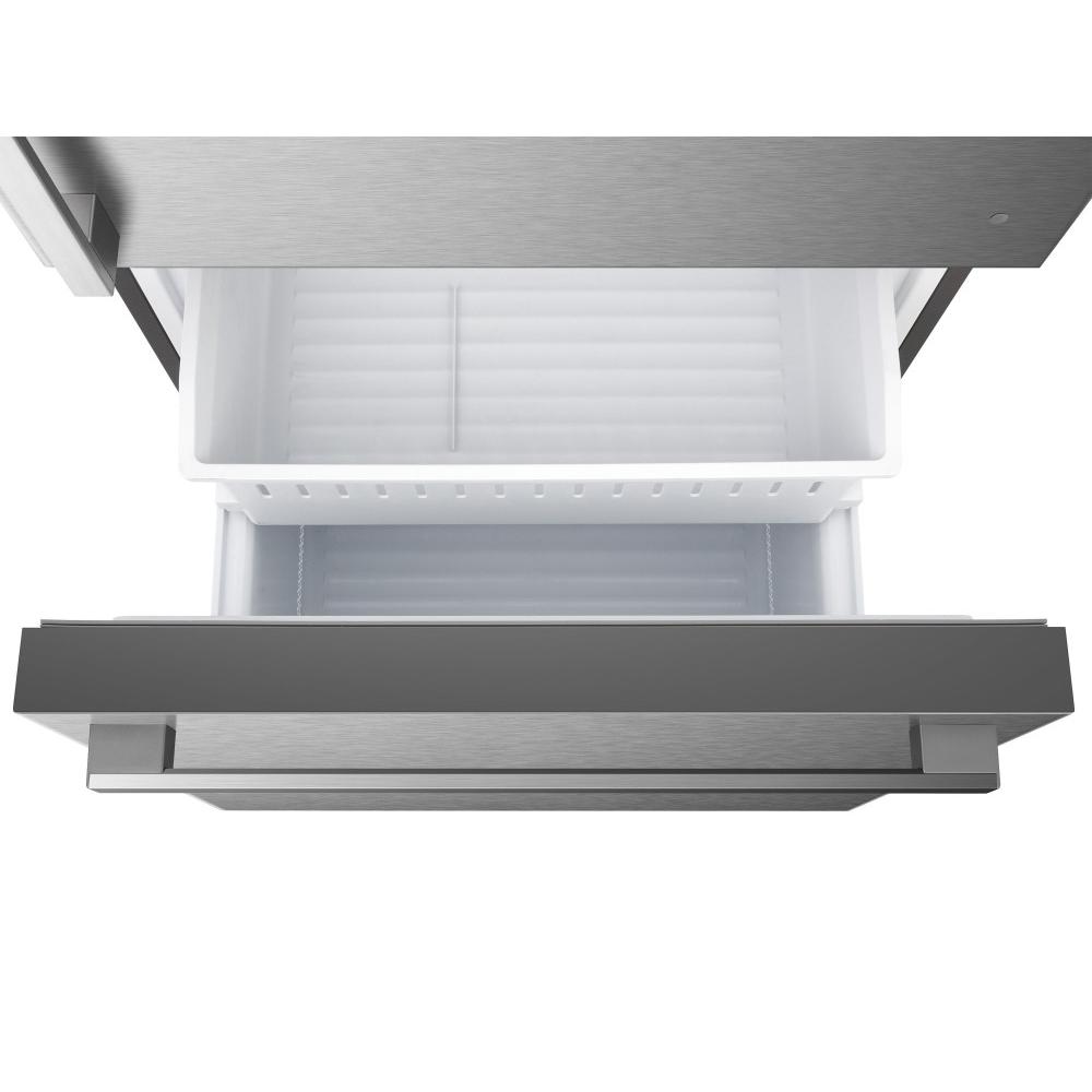  Hisense 31-inch, 17 cu.ft. Counter-Depth Bottom Freezer Refrigerator RB17A2CSE IMAGE 10
