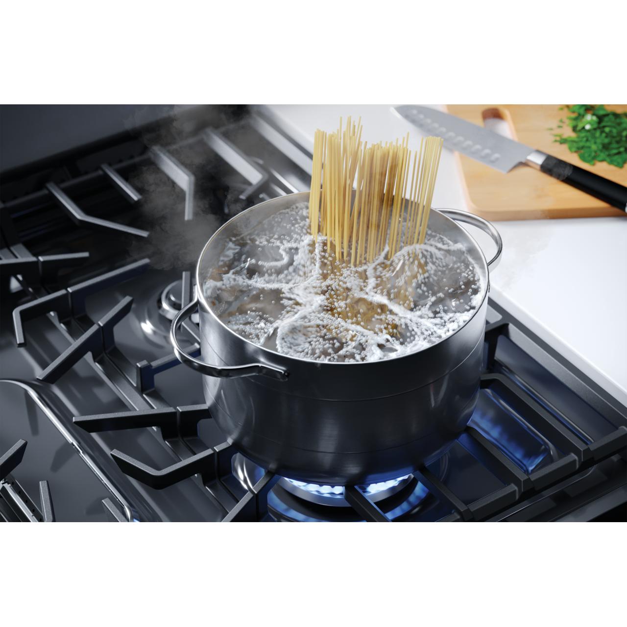  Frigidaire 30-inch Freestanding Gas Range FCFG3062AS IMAGE 7
