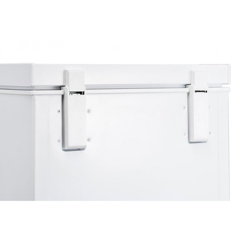  Hisense 8.8 cu. ft. Chest Freezer FC88D6CWD IMAGE 4