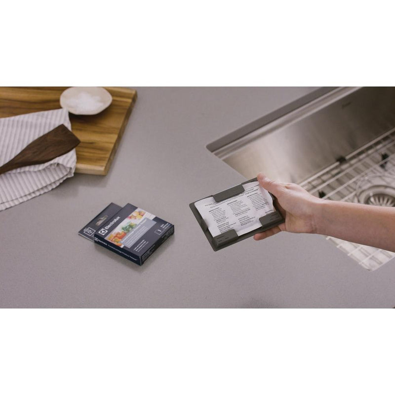  Electrolux PureAdvantage Produce Keeper™ Refill ELPAPKRF IMAGE 2