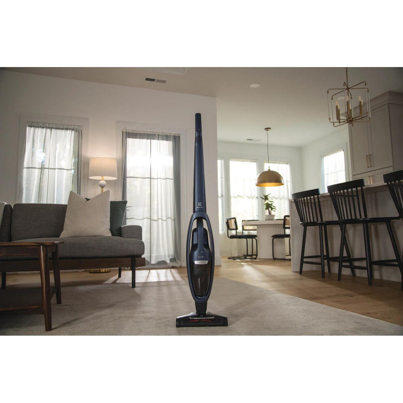  Electrolux WellQ7™ Pet Vacuum Stick EHVS35P2AI IMAGE 2