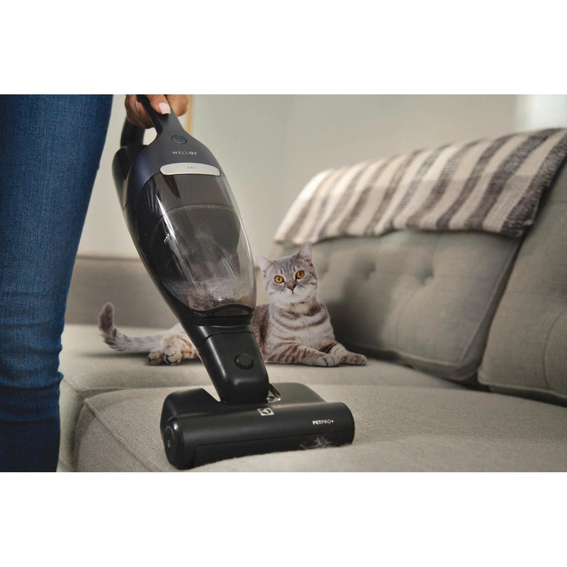  Electrolux WellQ7™ Pet Vacuum Stick EHVS35P2AI IMAGE 3