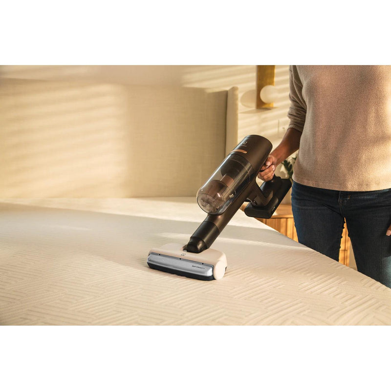  Electrolux Ultimate800™ Complete Home Cordless Stick Vacuum EHVS85W3AM IMAGE 3