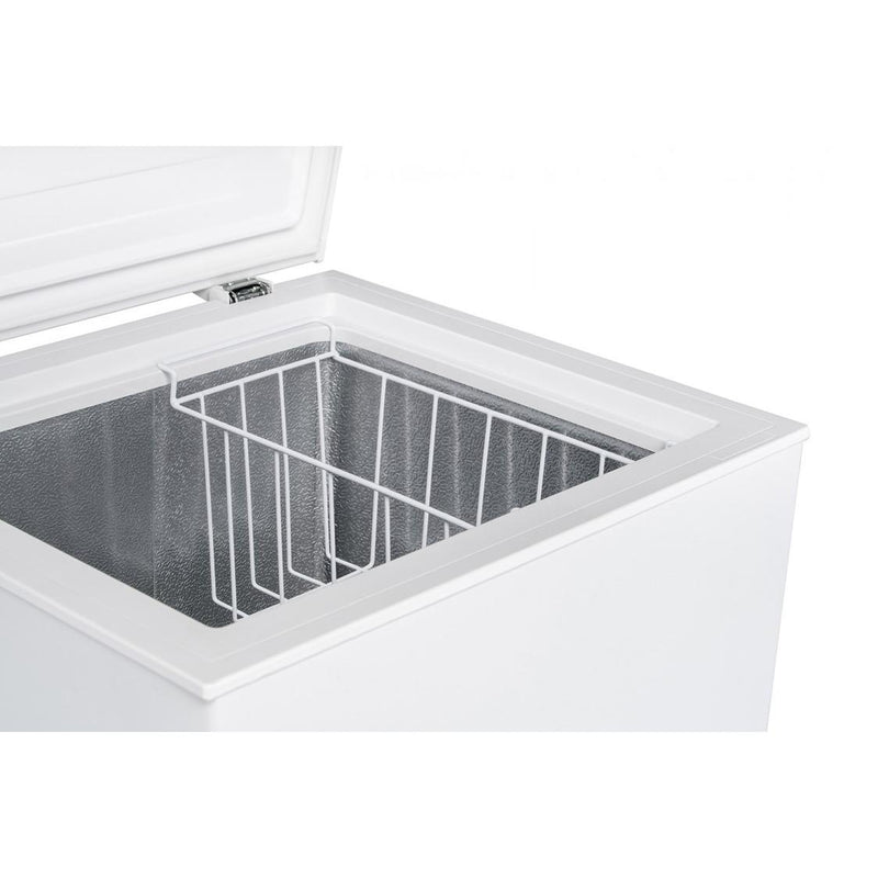  Hisense 5.0 cu. ft. Chest Freezer FC50D6EWE IMAGE 4