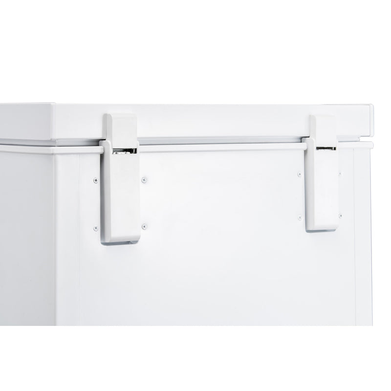  Hisense 3.4 cu. ft. Chest Freezer FC34D6EWE IMAGE 4