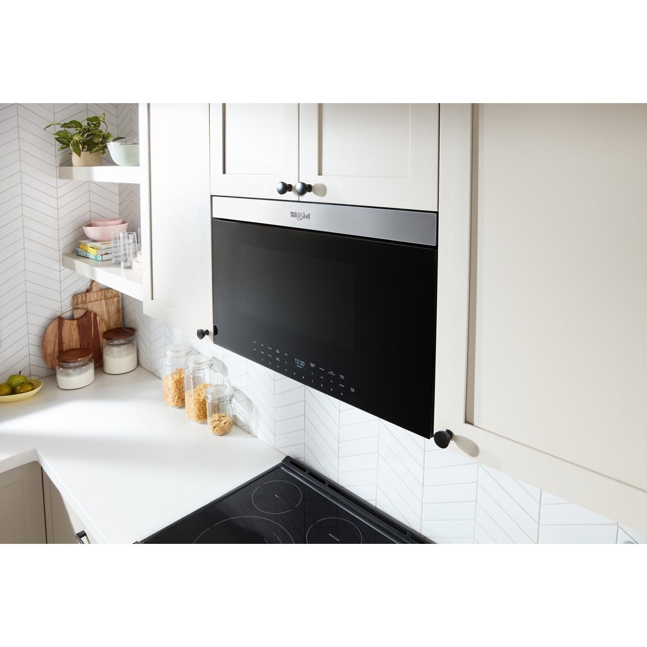  Whirlpool 30-inch, 1.1 cu. ft. Over-the-Range Microwave Oven with Air Fry Technology YWMMF7330RZ IMAGE 10