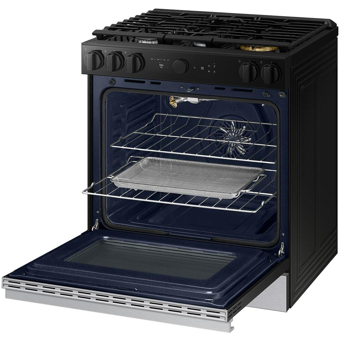  Samsung 6.0 cu. ft. Bespoke Smart Slide-In Gas Range NSG6DG8700SR/AA IMAGE 4