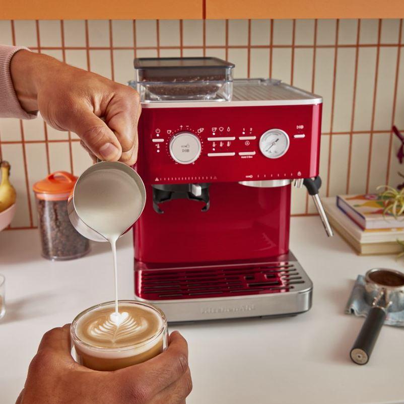  KitchenAid Semi-Automatic Espresso Machine KES6551CA IMAGE 5