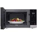  LG 18-inch, 0.9 cu. ft. NeoChef™ Countertop Microwave with Smart Inverter MSER0990S IMAGE 4