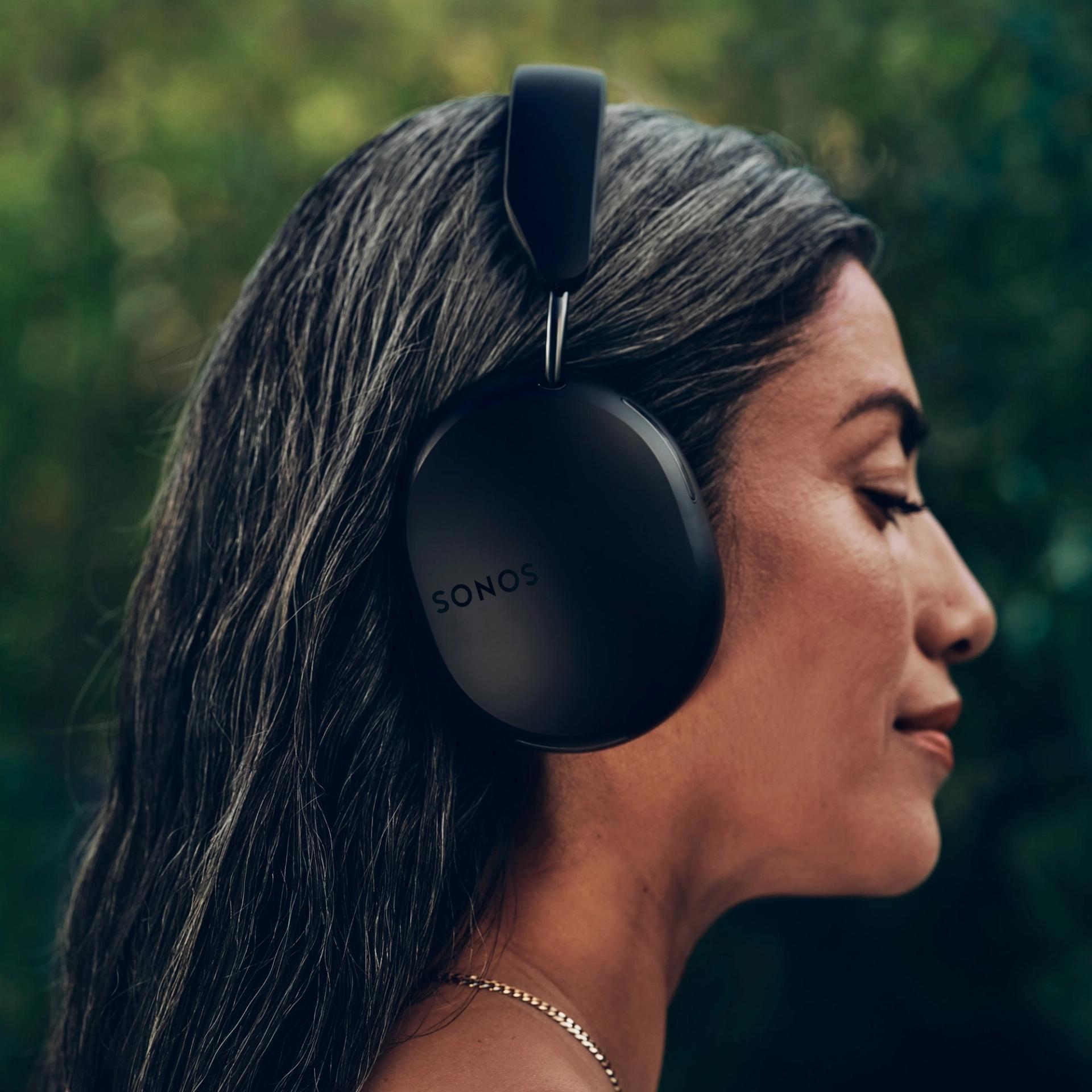  Sonos Ace Wireless Over-the-Ear Headphones with Microphone ACEG1US1BLK IMAGE 9