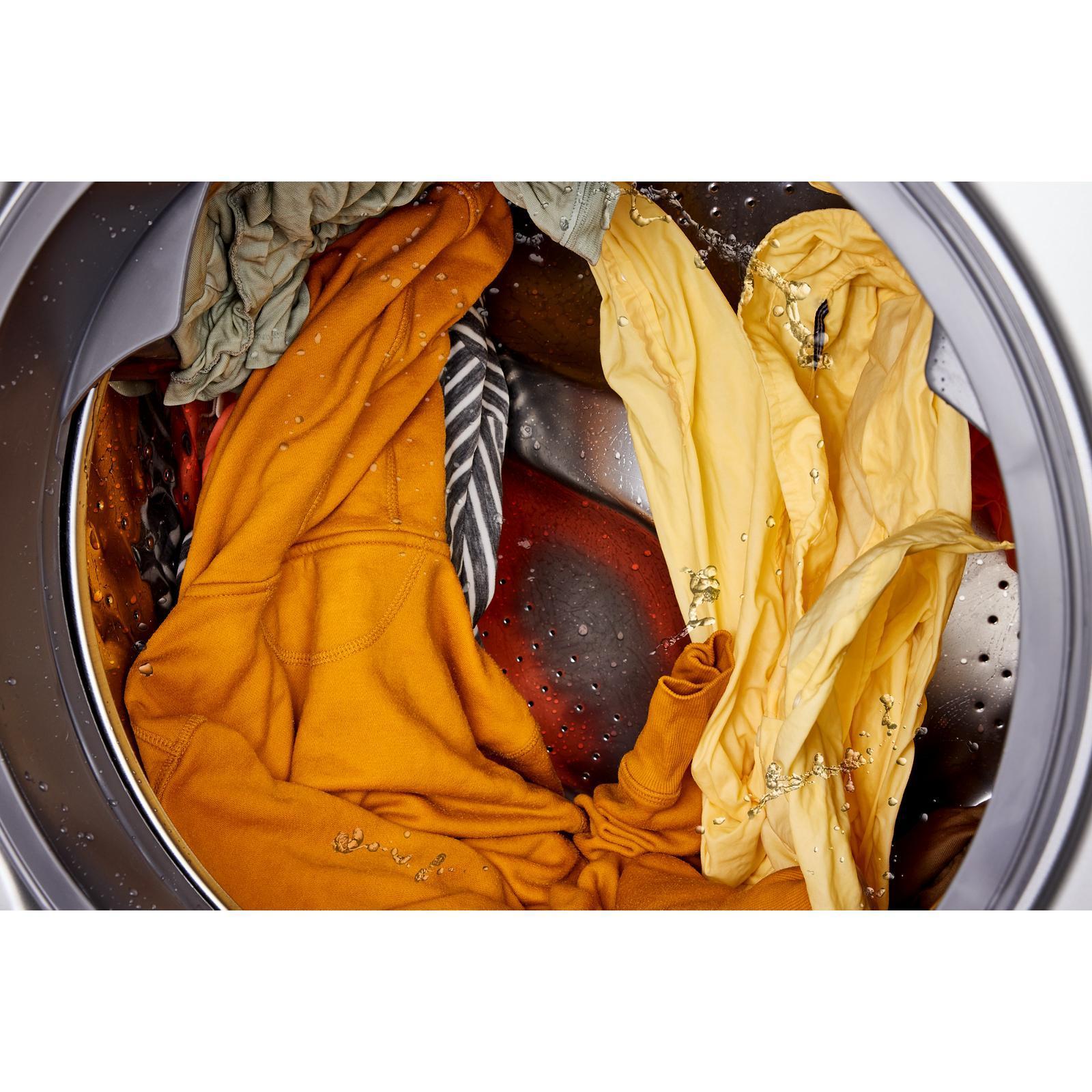  Whirlpool 5.8 cu. ft. Smart Front Load Washer with FreshFlow™ Vent System WFW6720RW IMAGE 5