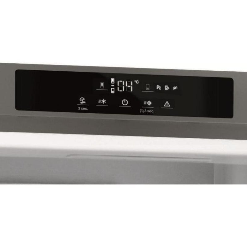  Whirlpool 24-inch, 11.3 cu. ft. Bottom Freezer Refrigerator URBC5024PZ IMAGE 4