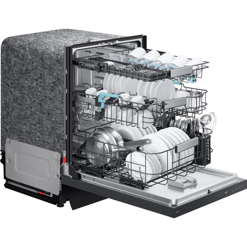  Samsung Bespoke 24-inch Built-In Dishwasher with Third Rack and AI Wash DW90F89T0UMTAA IMAGE 5