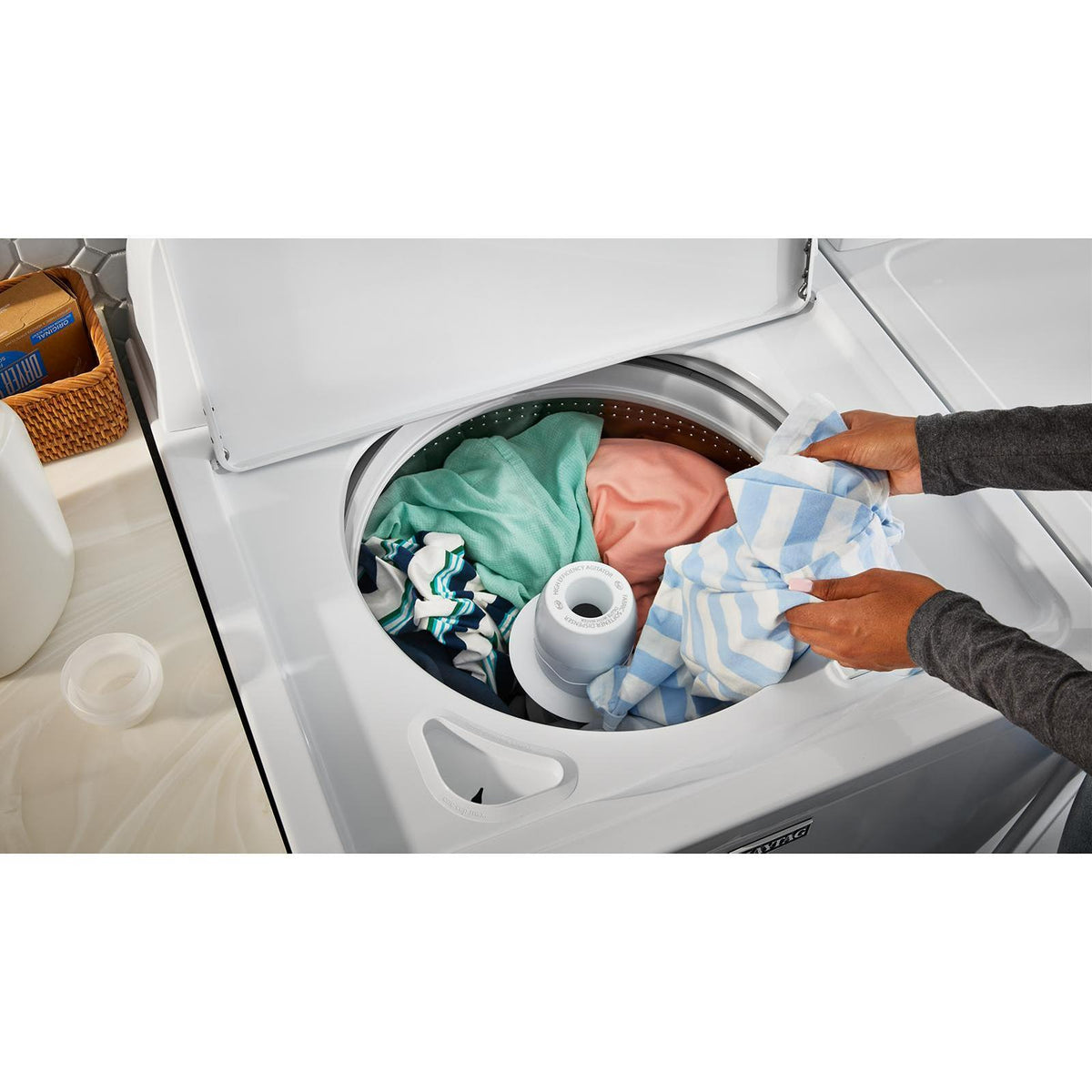  Maytag 4.4 cu. ft. Top Load Washer with Deep Fill MVW4005SW IMAGE 10