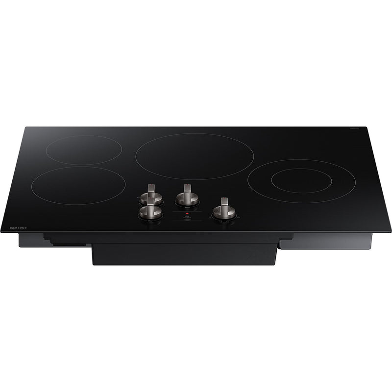  Samsung 30-inch Built-in Electric Cooktop with Knob Controls NZ30FG5332RKAA IMAGE 2