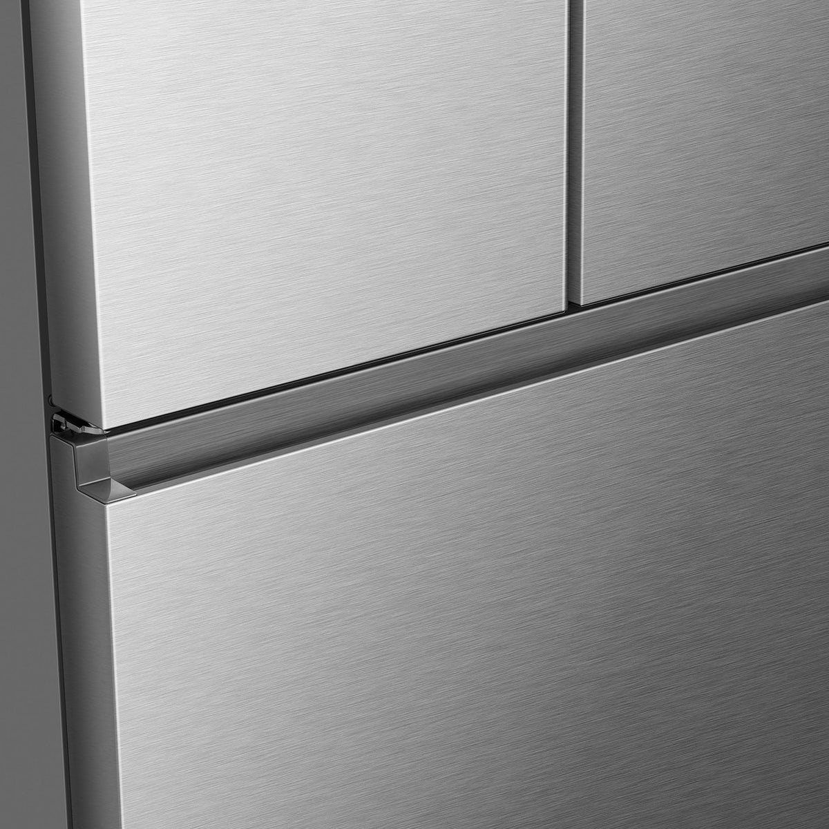  Hisense 32-inch, 19.3 cu. ft. Counter-Depth French 3-Door Refrigerator with WiFi RF19A3CSEI IMAGE 8