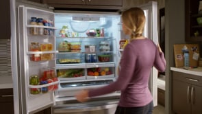  Whirlpool 30-inch, 19.7 cu.ft. Freestanding French 3-Door Refrigerator with Exterior Water Dispenser with EveryDrop® Filtration WRF560SEHW EXTERNAL_VIDEO 2